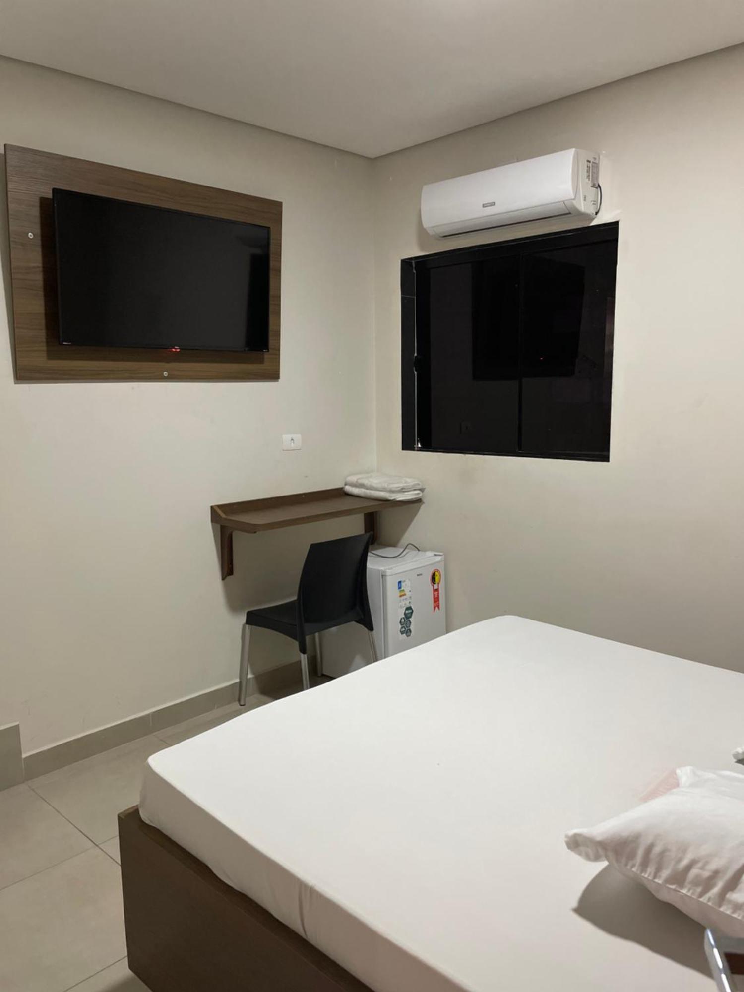 Hotel Max Tatuape Сао Паоло Екстериор снимка